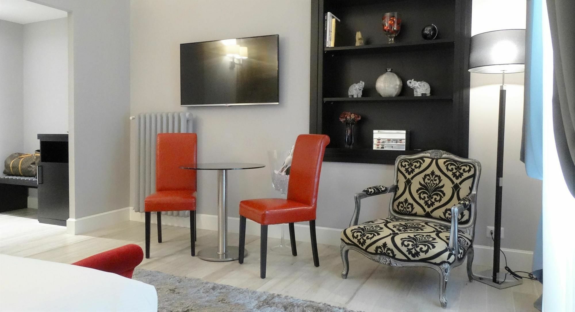 Sistina Twentythree Luxury Rooms Rome Exterior photo
